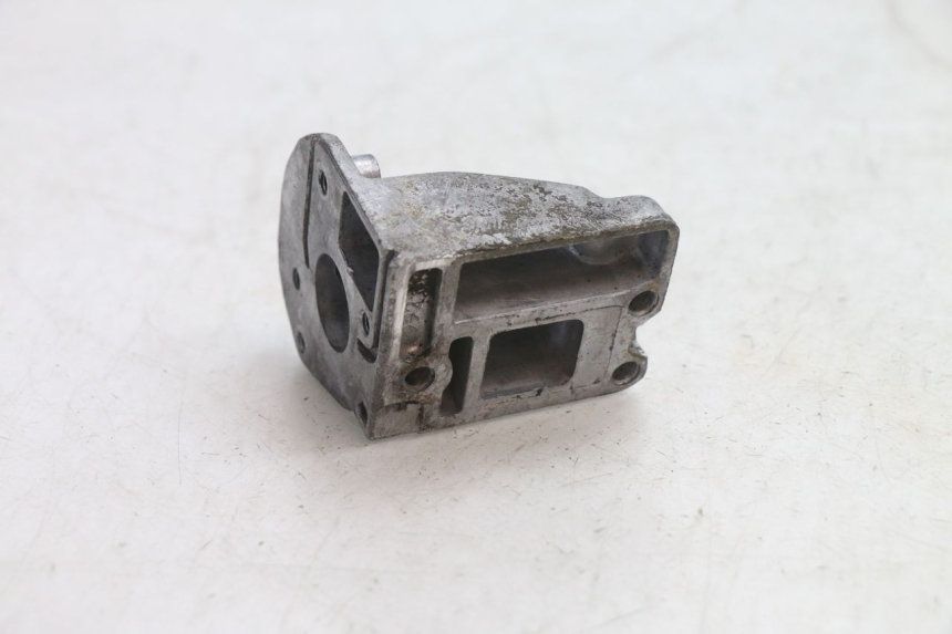 photo de INTAKE PIPE PIAGGIO VESPA PK FL 2T 50 (1990 - 1996) - Alternative perspective