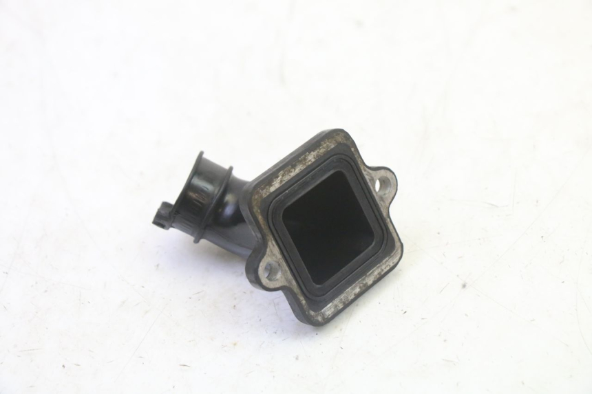 photo de INTAKE PIPE PEUGEOT VIVACITY NEW 2T 50 (2008 - 2017) - Alternative perspective