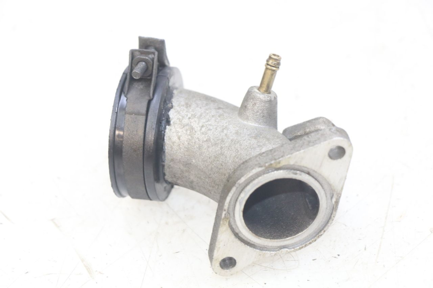photo de INTAKE MANIFOLD YAMAHA X-MAX XMAX 250 (2006 - 2009) - Component detail