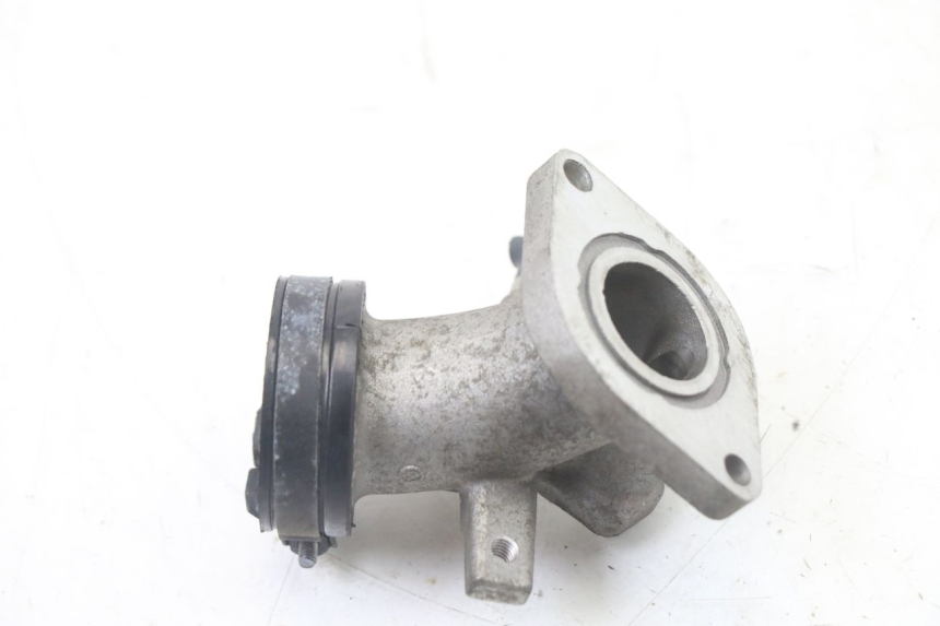 photo de INTAKE PIPE YAMAHA X-MAX XMAX 125 (2010 - 2013) - Alternative perspective