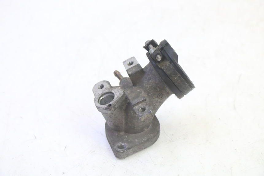 photo de INTAKE PIPE YAMAHA X-MAX XMAX 125 (2010 - 2013) - Component detail