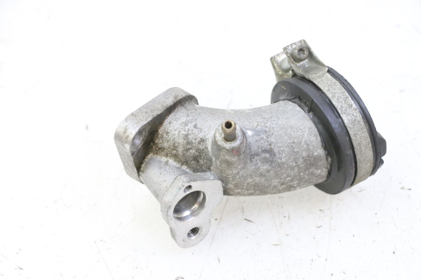 photo de INTAKE MANIFOLD YAMAHA X-MAX XMAX 250 (2006 - 2009) - Component detail