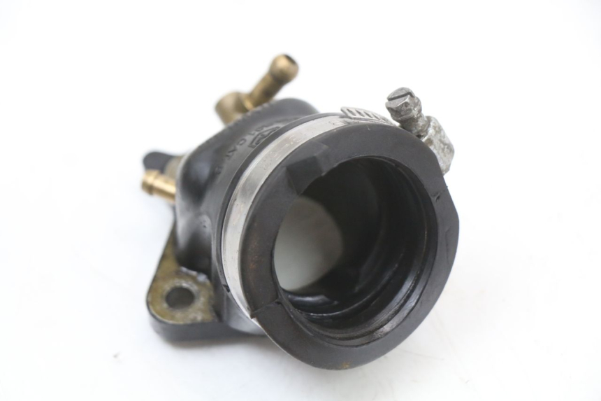 photo de INTAKE PIPE PIAGGIO X9 125 (2000 - 2003) - Component detail