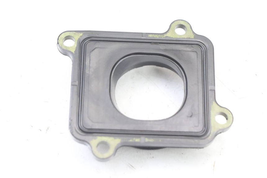 photo de INTAKE PIPE YAMAHA YZ 125 (2006 - 2016) - Zoom on usage condition