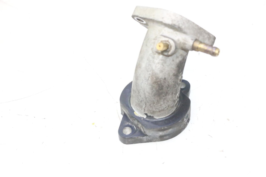 photo de INTAKE PIPE YAMAHA YP MAJESTY 125 (2007 - 2010) - Zoom on usage condition