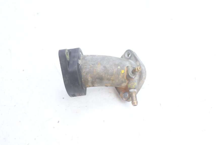 photo de INTAKE MANIFOLD YAMAHA YP MAJESTY 125 (2002 - 2006) - Main view