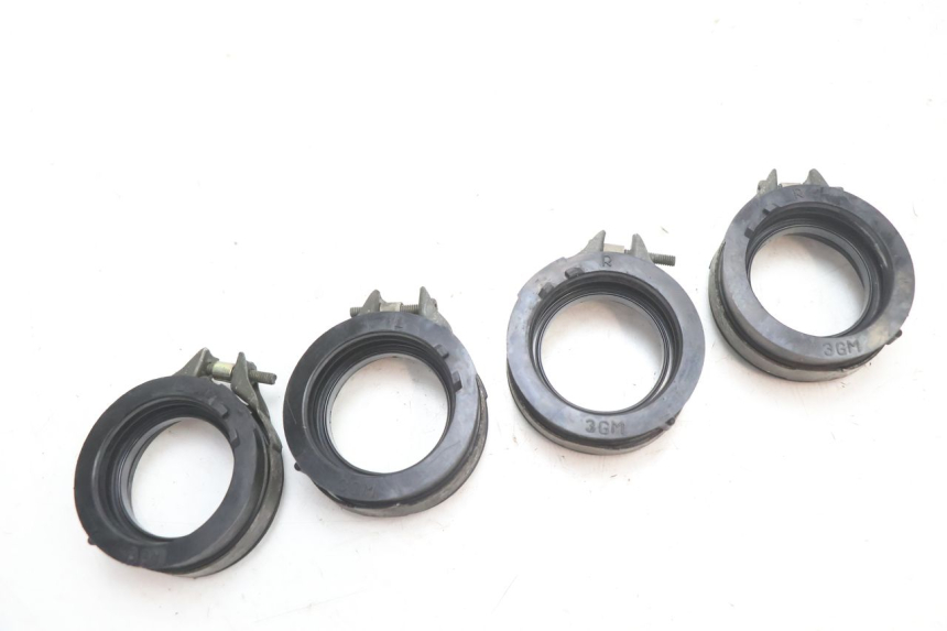 photo de INTAKE PIPE YAMAHA YZF R GENESIS 750 (1993 - 1998) - Fixing points details