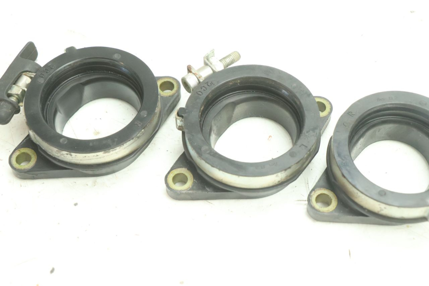 photo de INTAKE PIPE YAMAHA YZF R6 600 (2008 - 2009) - Zoom on usage condition