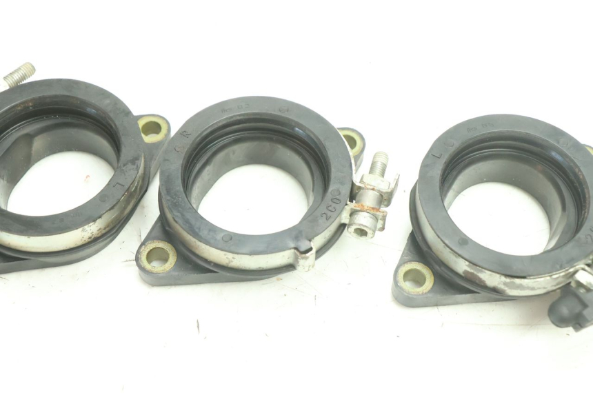 photo de INTAKE PIPE YAMAHA YZF R6 600 (2008 - 2009) - Alternative perspective