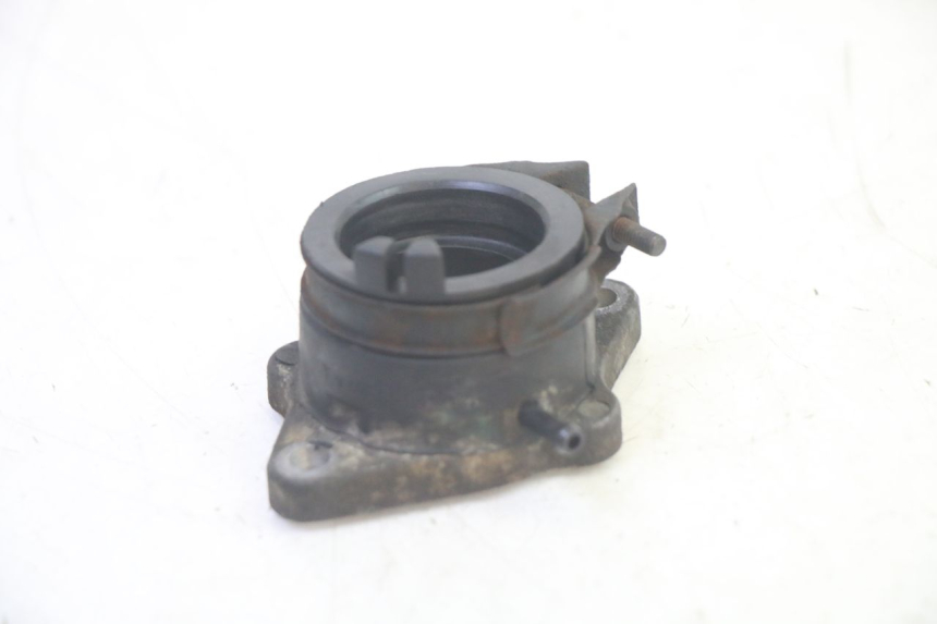 photo de INTAKE PIPE KYMCO ZING 125 (1997 - 2003) - Zoom on usage condition