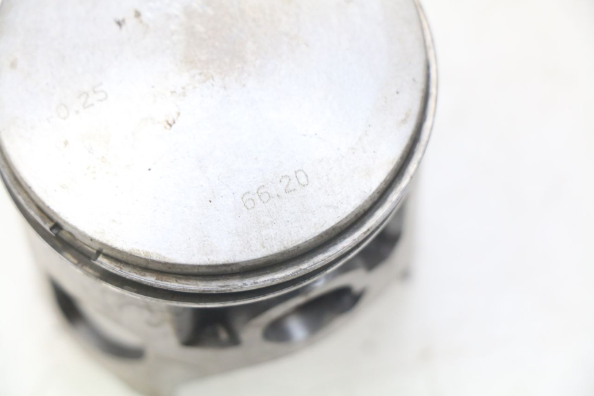 photo de PISTON YAMAHA BLASTER 200 (1987 - 2002) - Zoom on usage condition