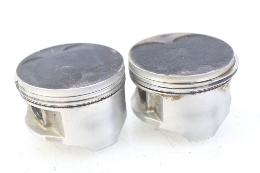 photo de PISTON HONDA CBF 500 (2004 - 2007) - Alternative perspective