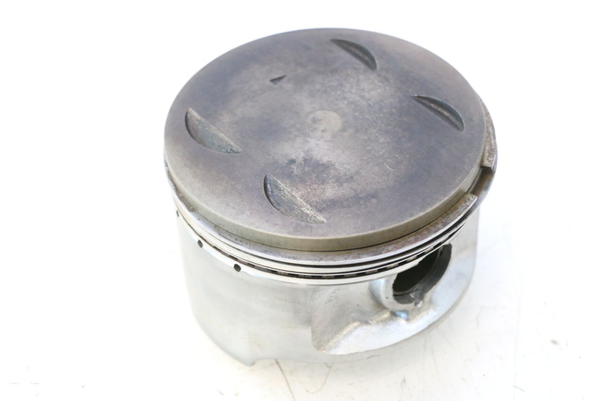 photo de PISTON SUZUKI DR S 600 (1985 - 1989) - Main view