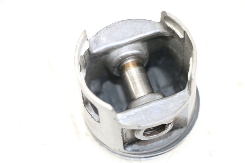 photo de PISTON MBK OVETTO ONE 2T 50 (2013 - 2017) - Zoom on usage condition