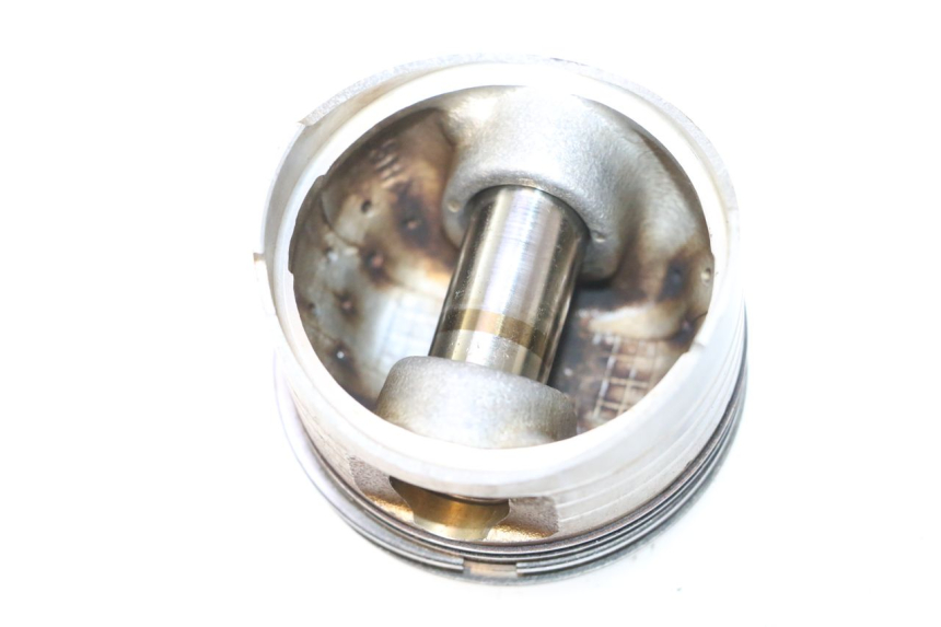 photo de PISTON HONDA SCV LEAD 100 (2003 - 2007) - Component detail