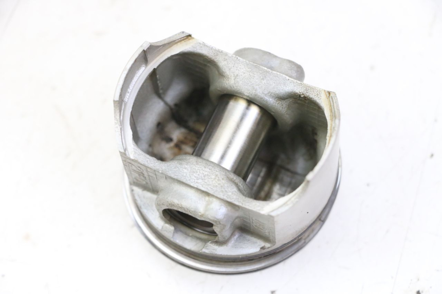 photo de PISTON SUZUKI BURGMAN 125 (2007 - 2014) - Zoom on usage condition