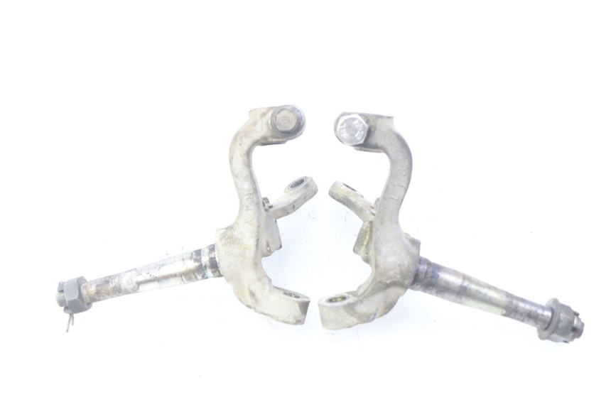 photo de SPINDLE KNUCKLE YAMAHA BLASTER 200 (1987 - 2002) - Surface and material condition