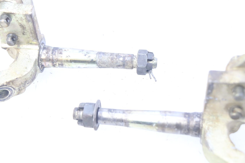 photo de SPINDLE KNUCKLE YAMAHA BLASTER 200 (1987 - 2002) - Markings and original references