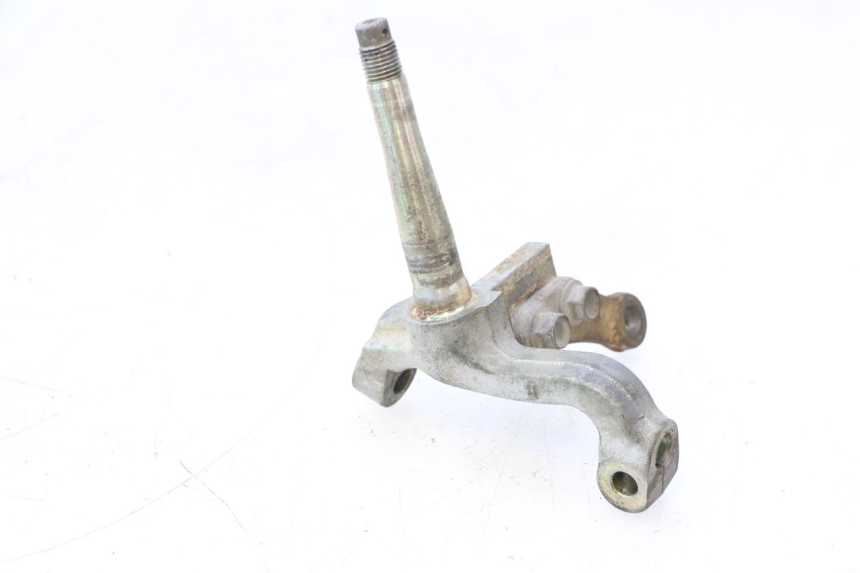 photo de STUB AXLE PINS SMC XROAD 150 - Component detail