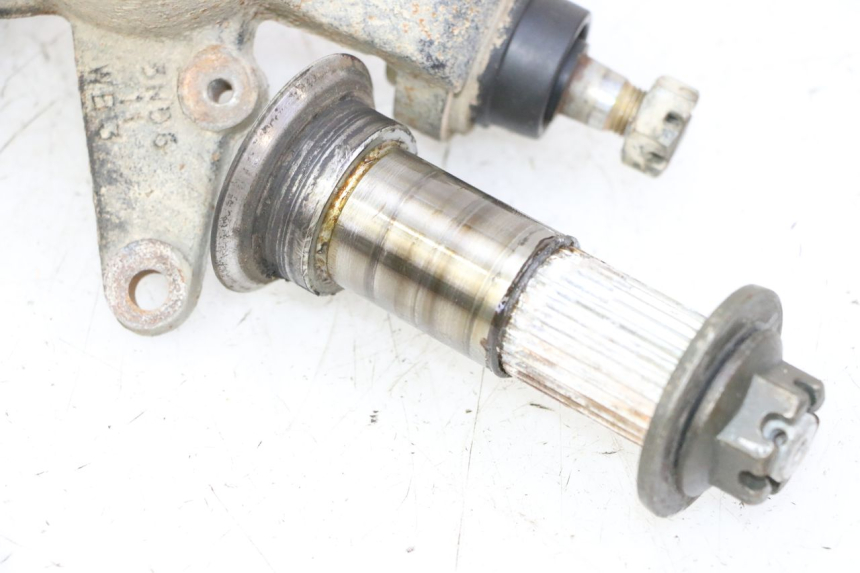 photo de STUB AXLE PINS YAMAHA YFM BRUIN 350 (2003 - 2009) - Component zoom