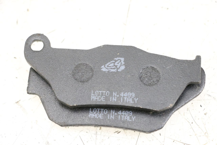 photo de FRONT BRAKE PADS YAMAHA XMAX X-MAX 125 (2006 - 2009) - Zoom on usage condition