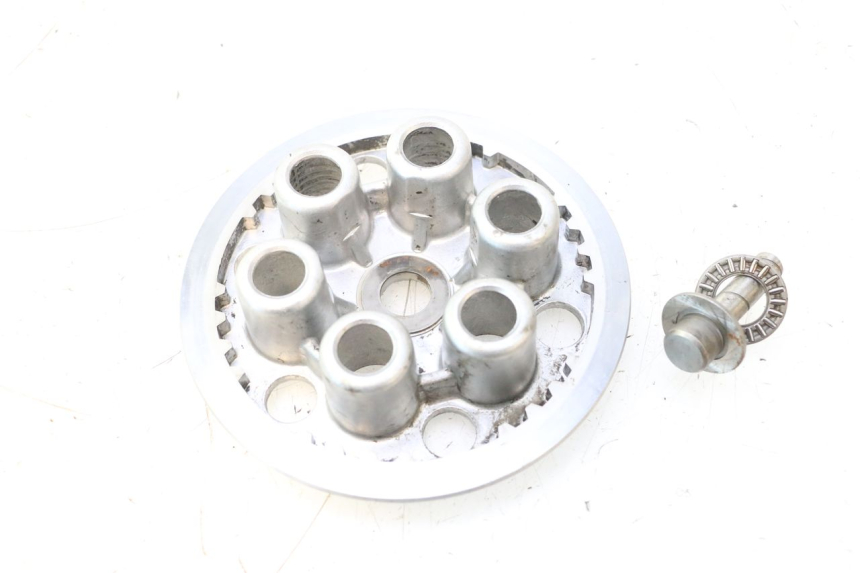 photo de CLUTCH PRESSURE PLATE SUZUKI SV S 650 (2003 - 2009) - Alternative perspective