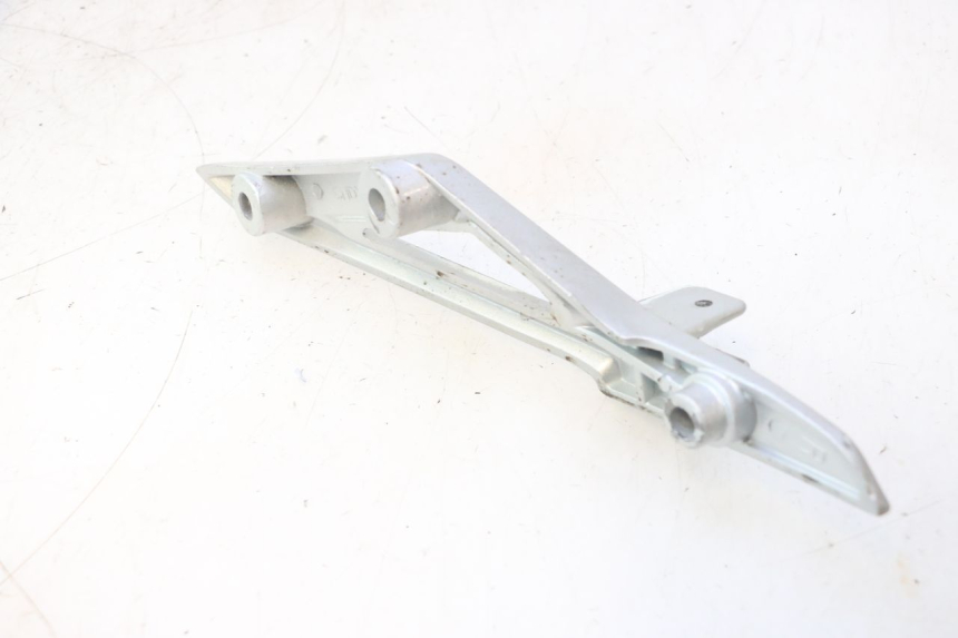 photo de REAR RIGHT FOOTREST MOUNT MASH BIBOP 2.0 50 (2021 - 2026) - Alternative perspective