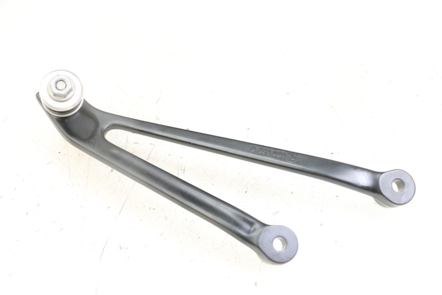 photo de REAR RIGHT FOOTREST MOUNT BMW S RR ABS S1000RR 1000 (2015 - 2018) - Zoom on usage condition