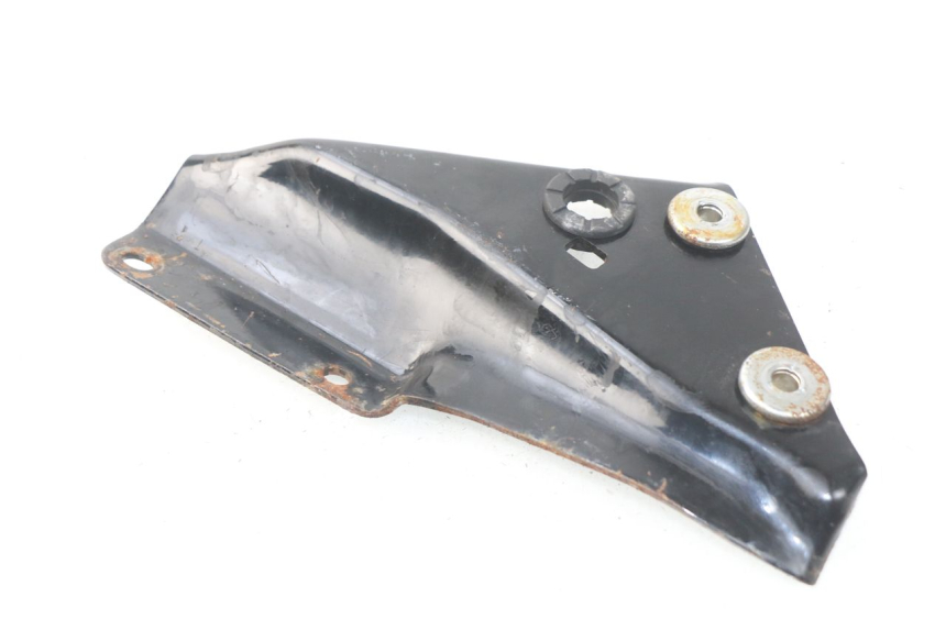 photo de REAR RIGHT FOOTREST MOUNT HONDA CA REBEL 125 (1995 - 2001) - Zoom on usage condition