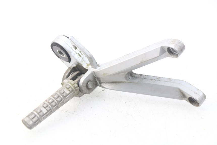 photo de REAR RIGHT FOOTREST MOUNT HYOSUNG COMET GTR 125 (2007 - 2014) - Main view