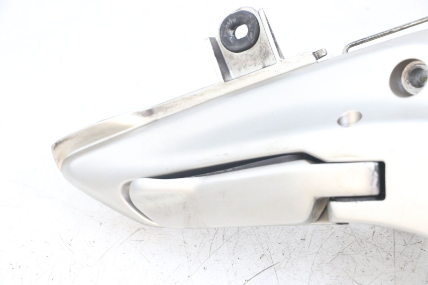 photo de REAR RIGHT FOOTREST MOUNT HONDA FJS SILVERWING SILVER WING 600 (2001 - 2010) - Additional view of the item