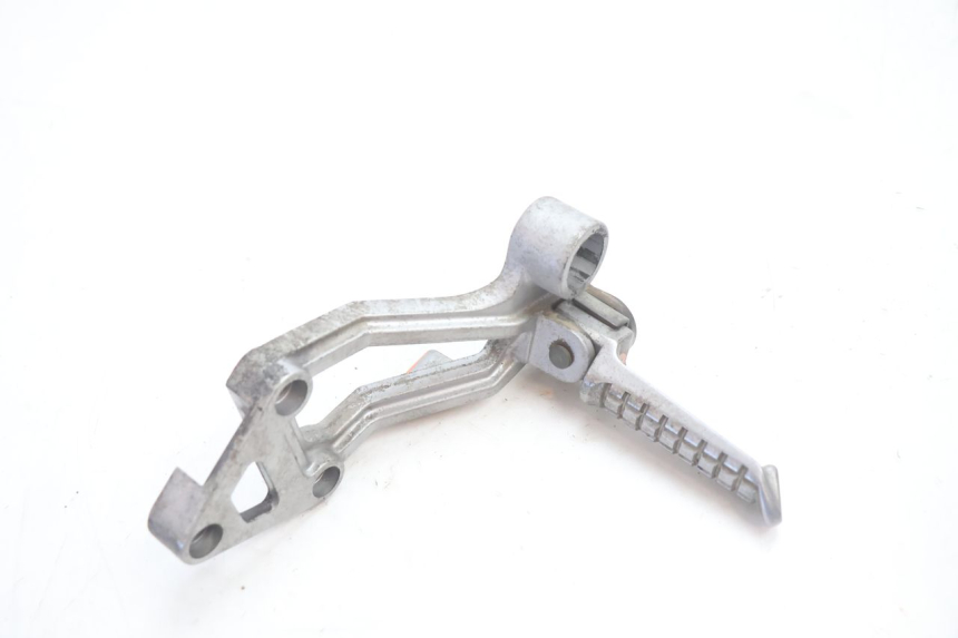 photo de REAR RIGHT FOOTREST MOUNT KAWASAKI GPX F ZX750F 750 (1986 - 1990) - Alternative perspective
