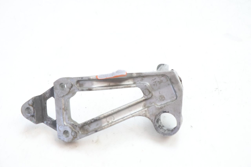 photo de REAR RIGHT FOOTREST MOUNT KAWASAKI GPX F ZX750F 750 (1986 - 1990) - Product overview