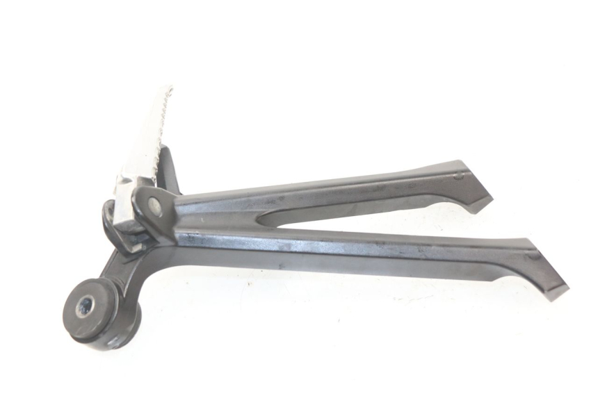 photo de REAR RIGHT FOOTREST MOUNT SUZUKI GSX-R GSXR 750 (2011 - 2016) - Zoom on usage condition