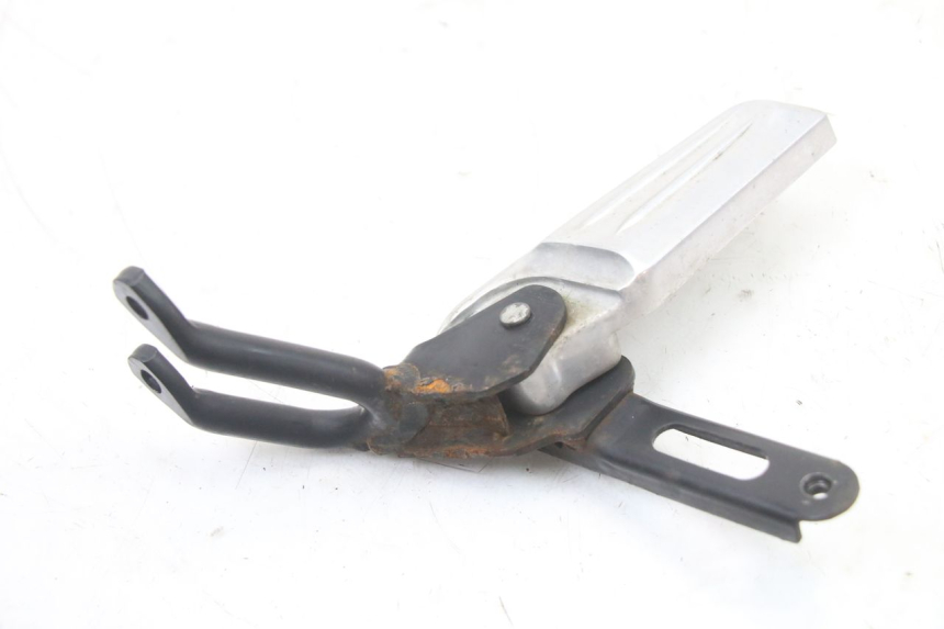 photo de REAR RIGHT FOOTREST MOUNT HONDA PCX (JF57/JF64) 125 (2014 - 2018) - Product overview