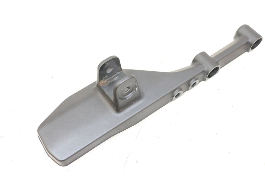 photo de REAR RIGHT FOOTREST MOUNT HUSQVARNA SVARTPILEN 401 (2018 - 2023) - Main view