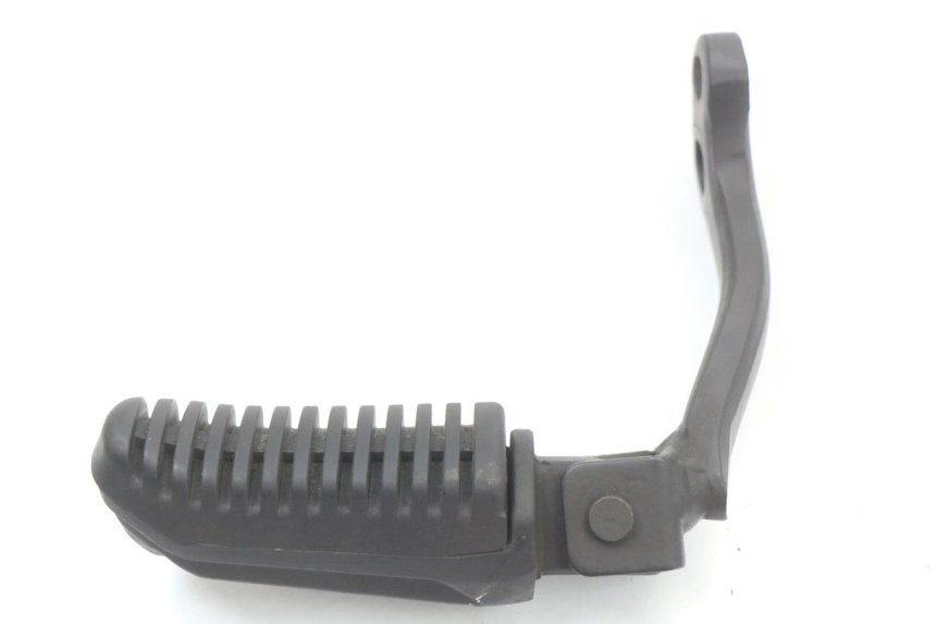 photo de REAR RIGHT FOOTREST MOUNT ASTOR ORCAL 125 (2015 - 2017) - Zoom on usage condition
