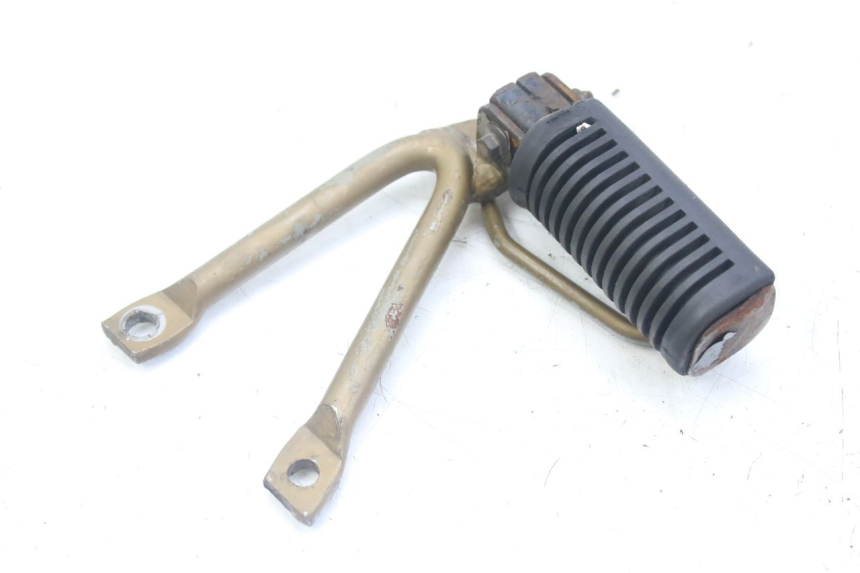 photo de REAR RIGHT FOOTREST BRACKET SUZUKI SMX SUPERMOTARD 50 (1996 - 2001) - Main view