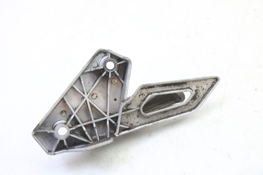 photo de RIGHT REAR FOOTREST MOUNTING PLATE PEUGEOT SPEEDFIGHT 3 AIR 50 (2009 - 2015) - Product overview