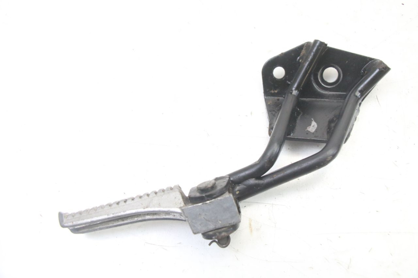 photo de REAR RIGHT FOOTREST MOUNT GILERA STALKER 50 (1997 - 2005) - Main view