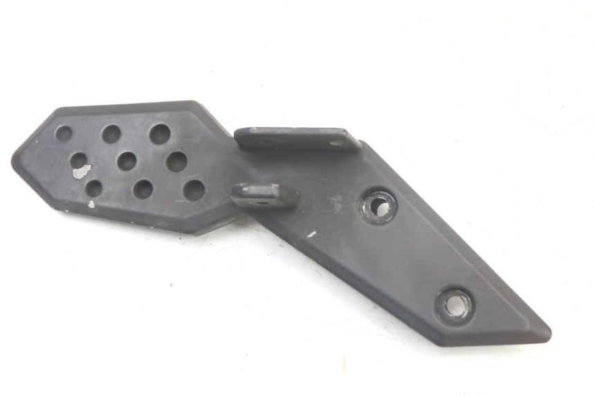 photo de REAR RIGHT FOOTREST MOUNT KYMCO SUPER 8 125 (2008 - 2015) - Main view