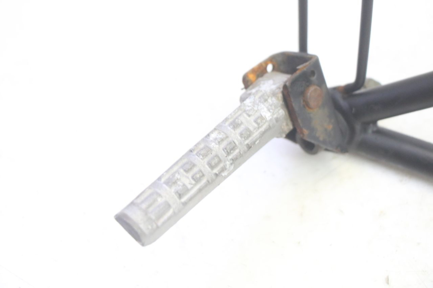 photo de REAR RIGHT FOOTREST MOUNT KSR TR SM 50 (2015 - 2018) - Component detail