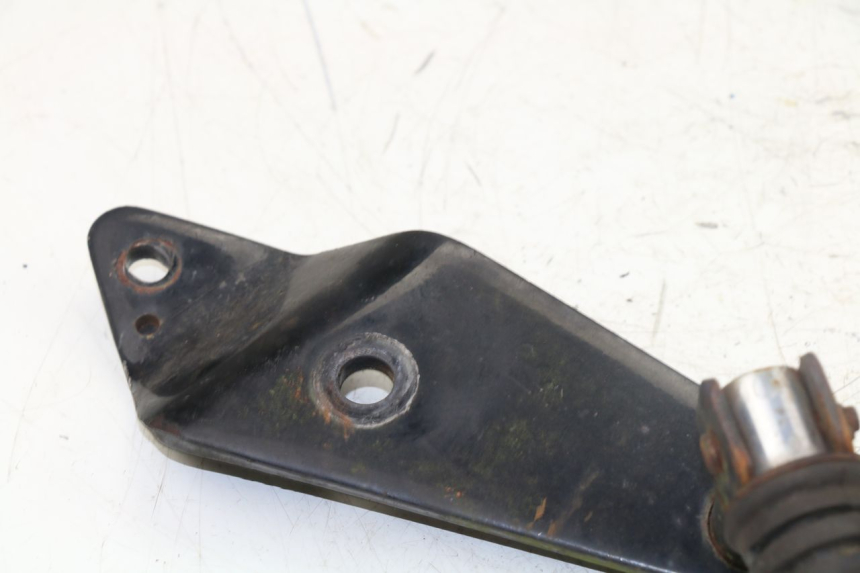 photo de REAR RIGHT FOOTREST MOUNT YAMAHA VIRAGO 125 (1996 - 2003) - Checked used part