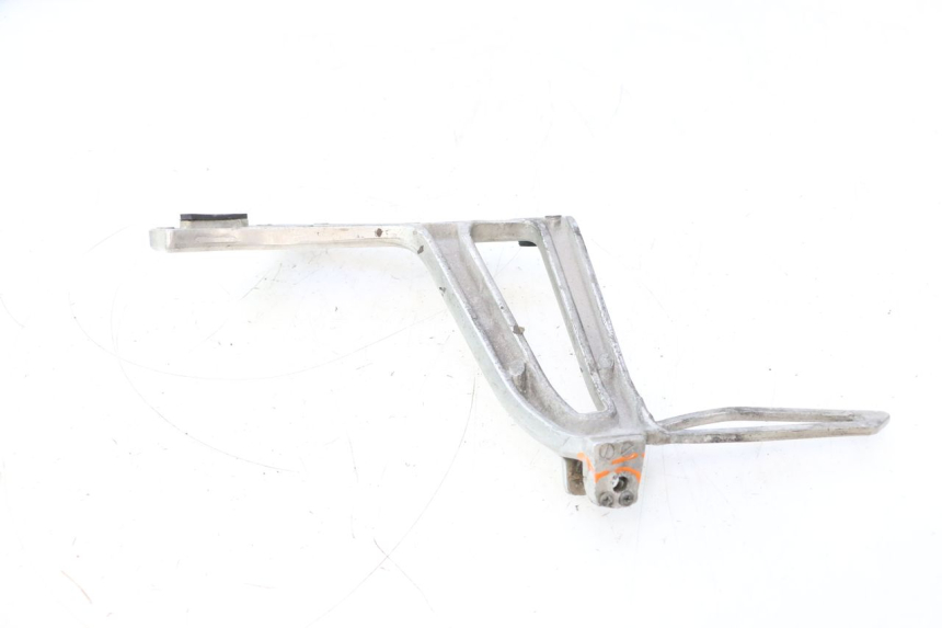 photo de REAR RIGHT FOOTREST MOUNT HONDA XRV AFRICA TWIN 750 (1990 - 1992) - Component detail