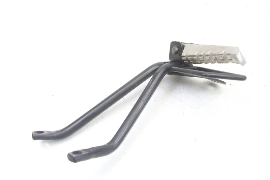 photo de REAR RIGHT FOOTREST MOUNT YAMAHA TZR 50 (2008 - 2016) - Product overview