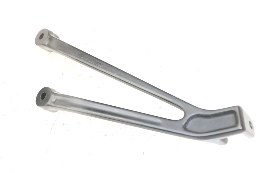 photo de REAR LEFT FOOTREST MOUNT BMW S RR ABS S1000RR 1000 (2015 - 2018) - Technical close-up