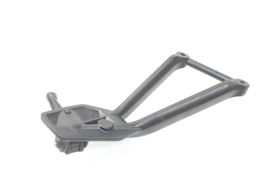 photo de REAR LEFT FOOTREST MOUNT MV AGUSTA BRUTALE R WALLY 910 (2008 - 2008) - Zoom on usage condition