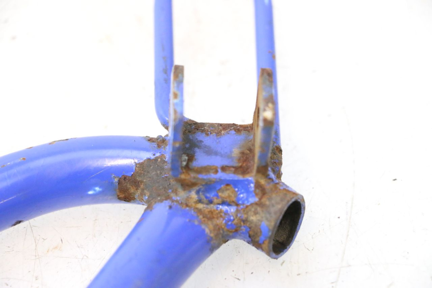 photo de REAR LEFT FOOTREST MOUNT SUZUKI DR S 600 (1985 - 1989) - Zoom on usage condition