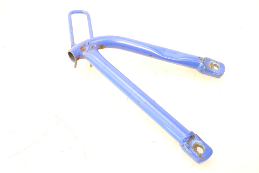 photo de REAR LEFT FOOTREST MOUNT SUZUKI DR S 600 (1985 - 1989) - Technical close-up