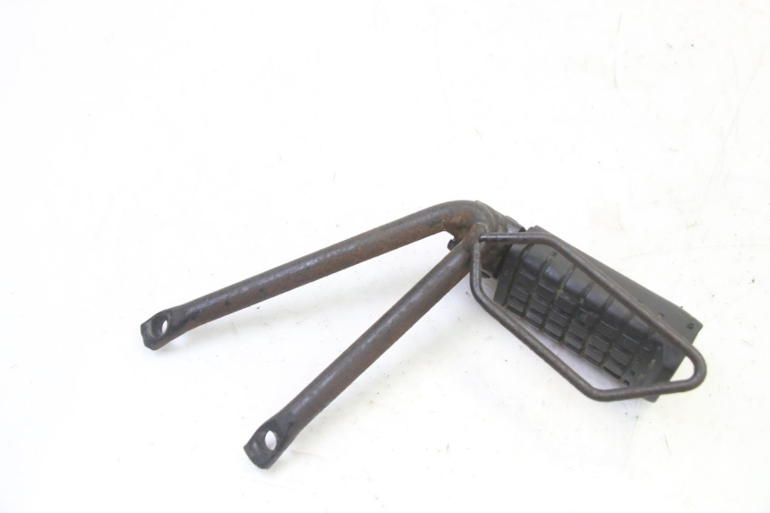 photo de REAR LEFT FOOTREST MOUNT APRILIA ETX 125 (1998 - 2002) - Product overview